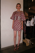 a3c94436159798.gif
