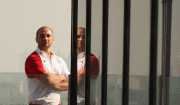 42b89938503557.gif
