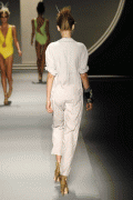 8f26ab39359165.gif