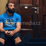8ba8cd39809657.gif
