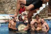 6bb93443743125.gif
