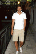 8c3cc044463534.gif