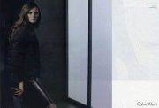 5b374b46712497.gif