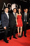 0c085051538670.gif