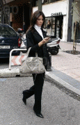 f2159e55366983.gif