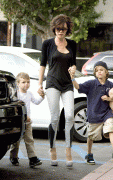 3c2e9b56936949.gif