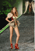 fa0cd356954067.gif