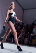 9eb19472191943.gif
